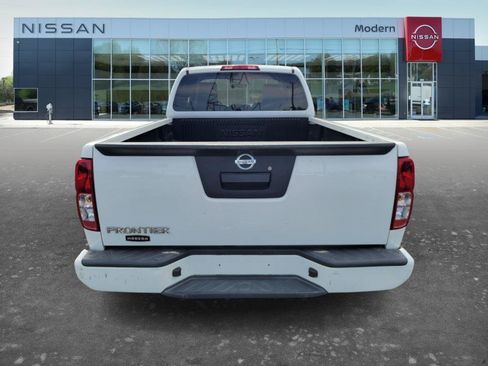 Used 2019 Nissan Frontier S RWD image 6