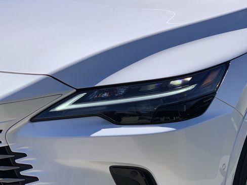 Used 2024 Lexus RX 350 Premium Plus w/ Convenience Package image 6