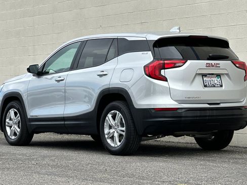 Certified 2021 GMC Terrain SLE image 6