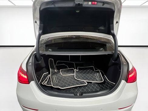 Used 2025 Mercedes-Benz C 300 Sedan image 20