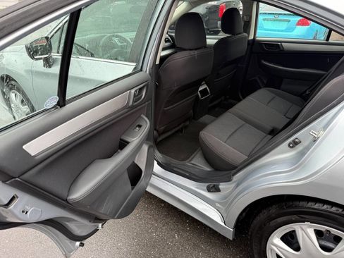 Used 2019 Subaru Legacy 2.5i AWD/4WD image 12