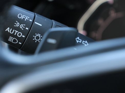 Used 2018 Honda Civic Sport image 23