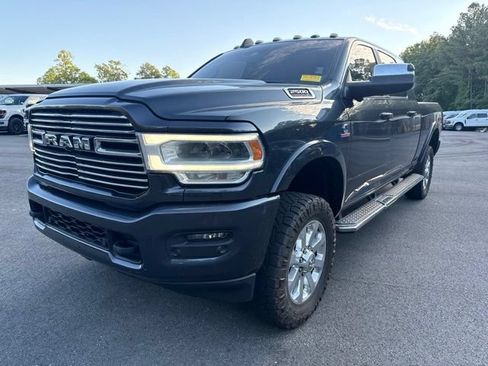 Used 2019 RAM 2500 Laramie AWD/4WD image 1