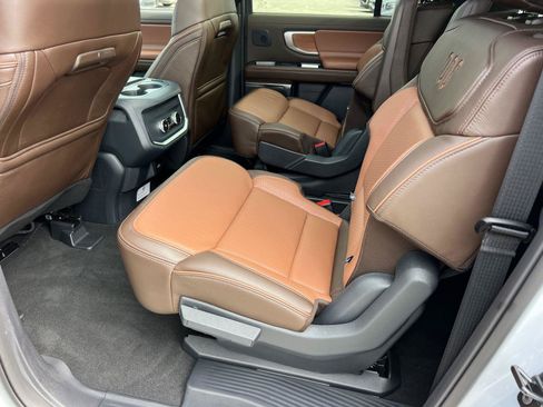 Used 2025 Ford Expedition Max King Ranch AWD/4WD image 21
