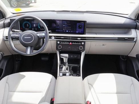 Used 2026 Hyundai Tucson SEL image 6