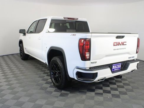 New 2026 GMC Sierra 1500 Elevation image 22