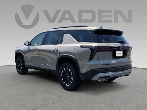 New 2026 Chevrolet Traverse Z71 w/ Enhanced Driving Package AWD/4WD image 25