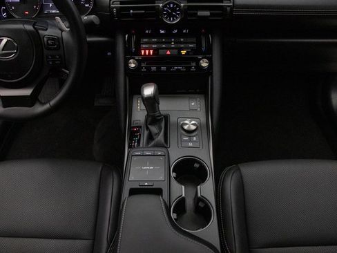Used 2024 Lexus IS 300 F Sport image 26