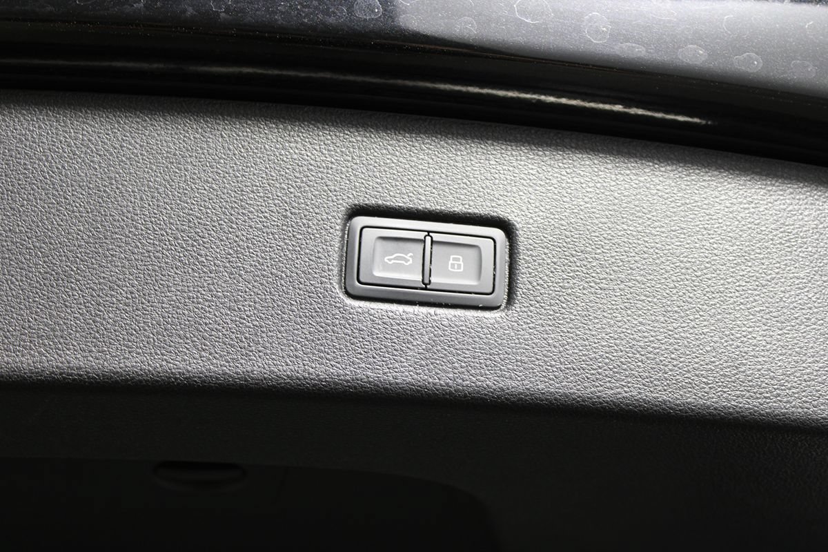 Used 2022 Audi Q5 2.0T Premium Plus AWD/4WD image 32