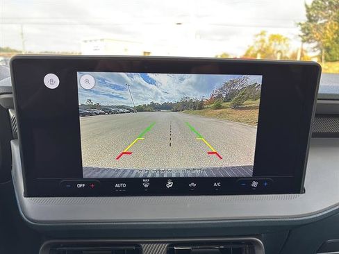 New 2025 Ford Maverick XL w/ Equipment Group 101A image 22