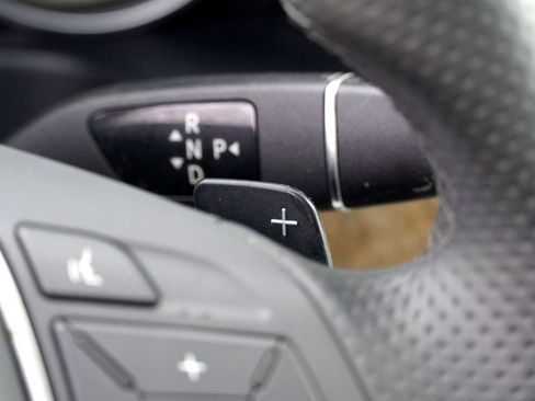 Used 2016 Mercedes-Benz E 350 Sedan image 17