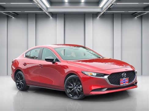 Used 2024 MAZDA MAZDA3 s image 1