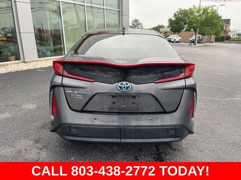 Used 2017 Toyota Prius Prime Advanced FWD image 32