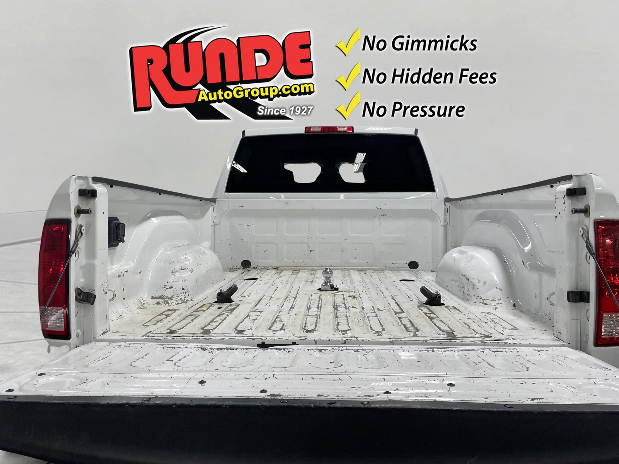 Used 2017 RAM 2500 Tradesman w/ Chrome Appearance Group AWD/4WD image 18
