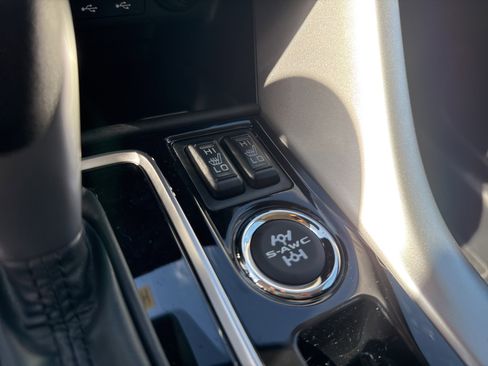 New 2026 Mitsubishi Eclipse Cross SE image 7