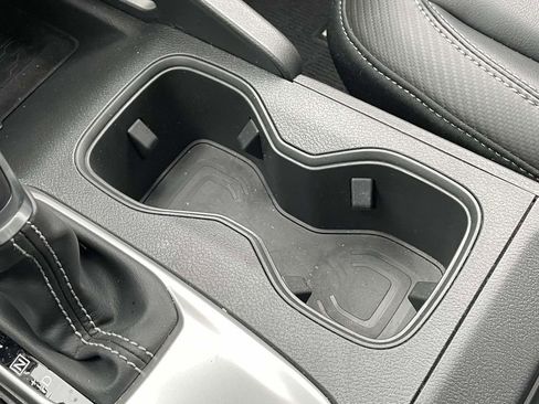 Used 2024 Nissan Frontier SL w/ Technology Package image 29