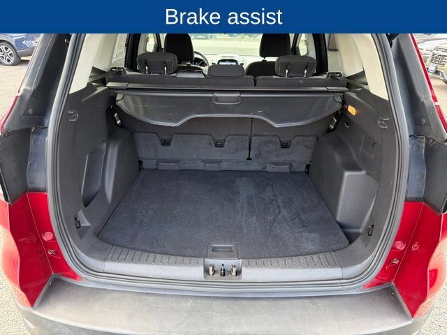 Used 2017 Ford Escape SE w/ Equipment Group 201A AWD/4WD image 11