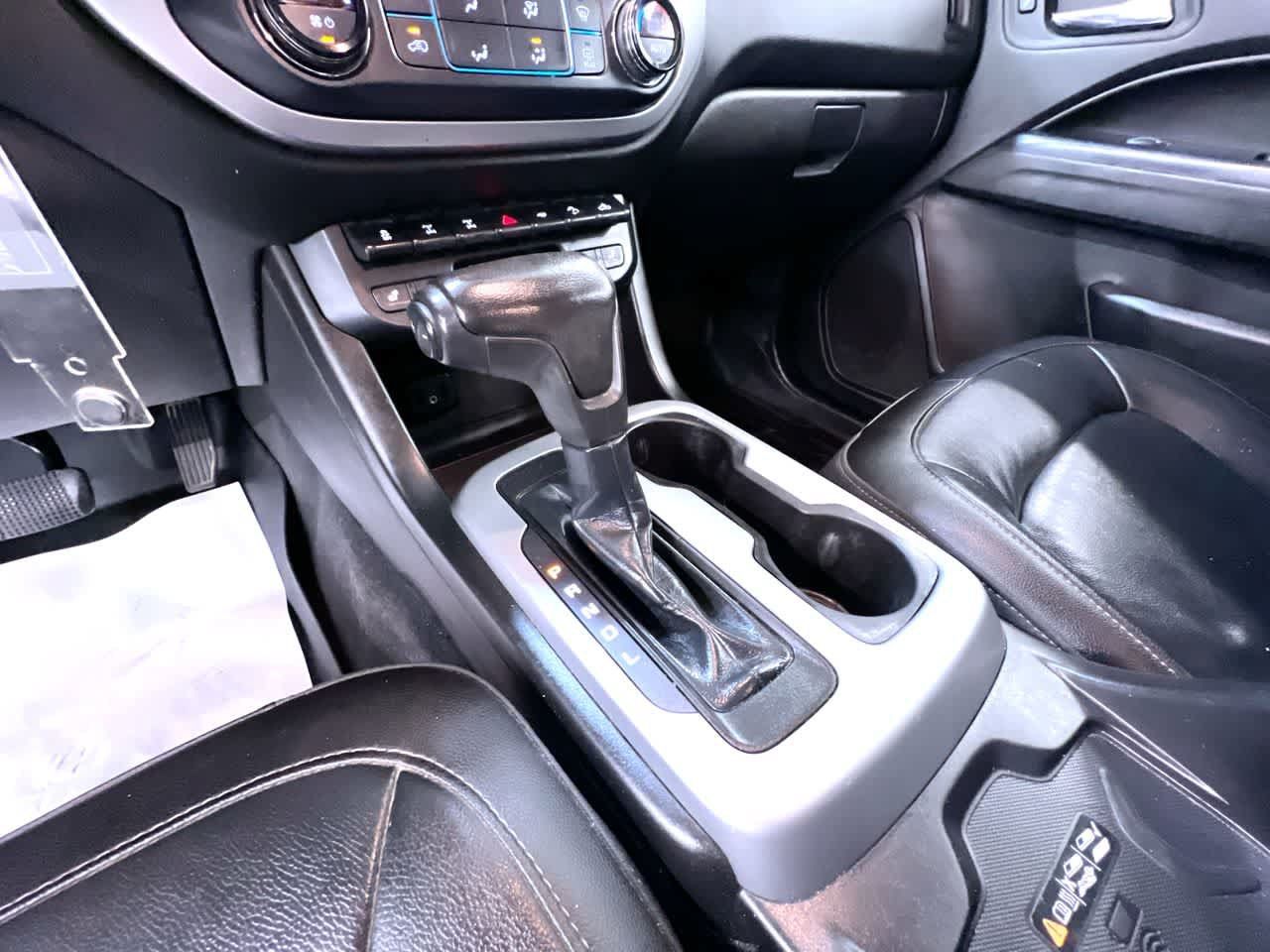 Used 2019 Chevrolet Colorado ZR2 w/ ZR2 Midnight Special Edition AWD/4WD image 31