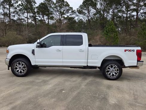 Used 2022 Ford F250 Lariat w/ Lariat Ultimate Package image 2