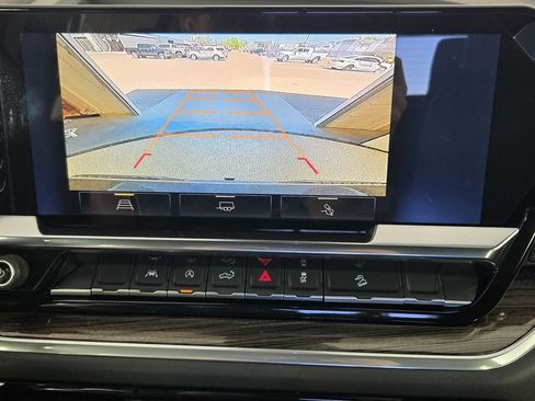 New 2026 Chevrolet Silverado 1500 LT Trail Boss w/ Convenience Package II image 18