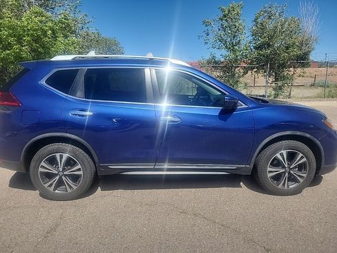 Used 2018 Nissan Rogue SL AWD/4WD image 4