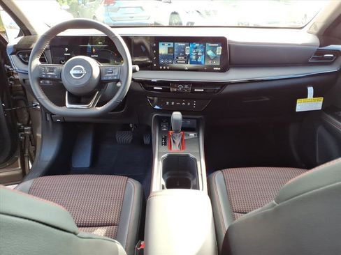 New 2026 Nissan Kicks SR image 6