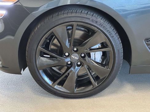 Used 2023 Genesis G70 3.3T w/ Sport Prestige Package AWD/4WD image 9