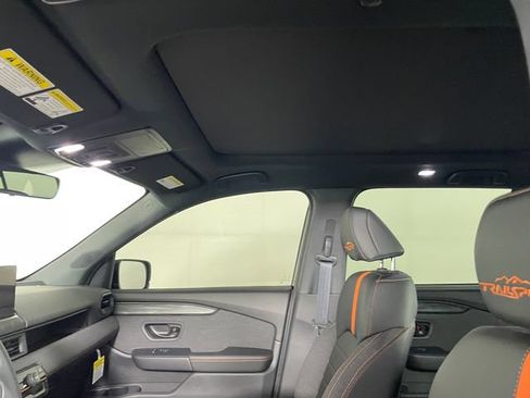 Certified 2026 Honda Passport TrailSport image 11