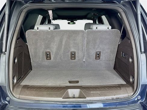 Used 2022 Chevrolet Tahoe LT w/ LT Signature Plus Package image 28