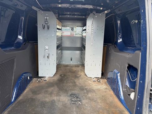 Used 2016 Ford Transit Connect XL FWD image 24