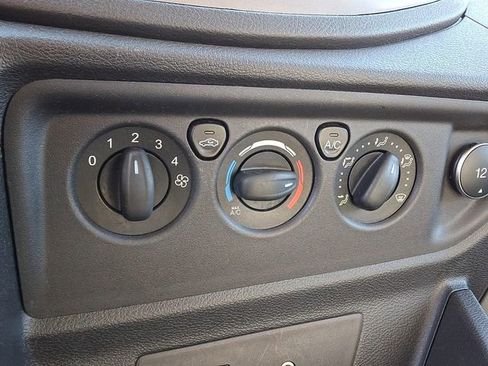 Used 2015 Ford Transit 150 XLT image 20
