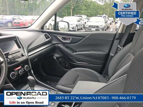 Used 2023 Subaru Forester Premium AWD/4WD image 18