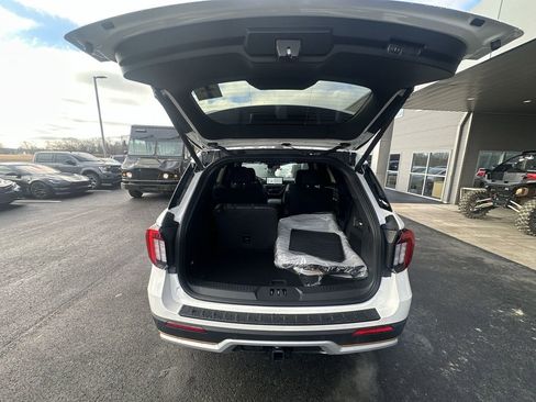 New 2026 Ford Explorer Tremor w/ Tremor Ultimate Package AWD/4WD image 31