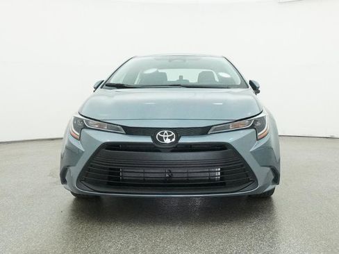 New 2026 Toyota Corolla LE FWD image 9