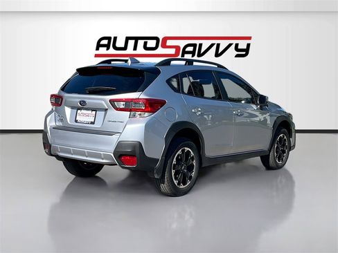 Used 2023 Subaru Crosstrek 2.0i Premium image 7