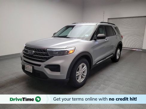 Used 2022 Ford Explorer XLT RWD image 1