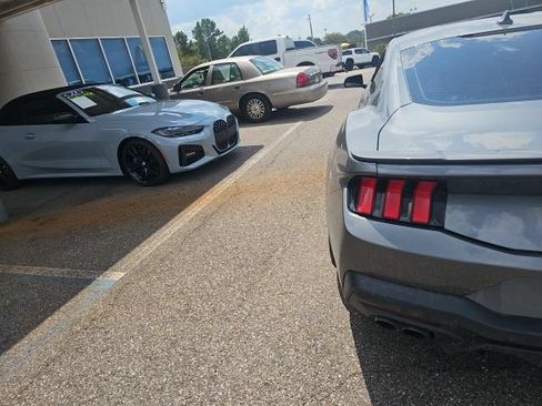 Used 2024 Ford Mustang GT Premium RWD image 6