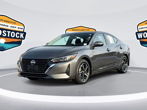 Used 2024 Nissan Sentra SV image 1