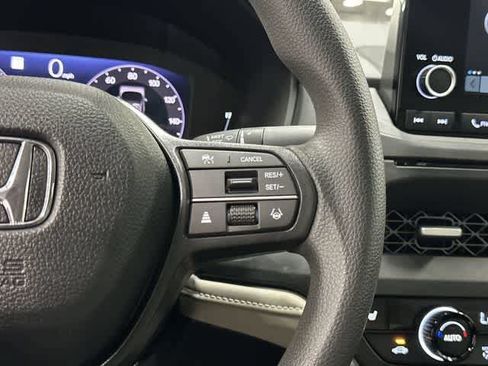Used 2025 Honda Accord SE image 18