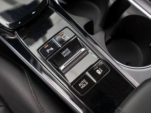 Used 2020 Hyundai Sonata Limited FWD image 25