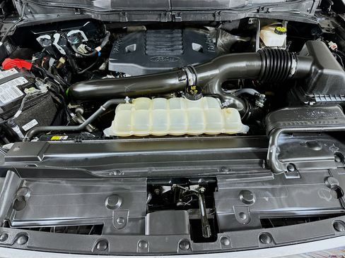 Used 2023 Ford F150 XLT image 27