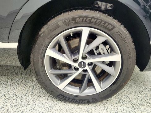 Used 2025 Genesis GV80 3.5T Advanced image 9