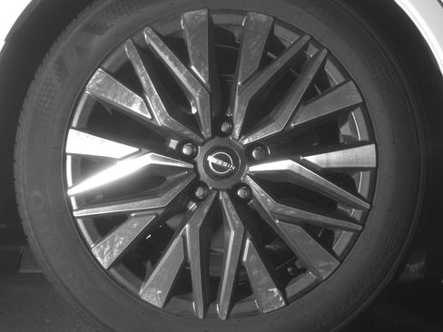 Used 2025 Nissan Altima 2.5 SV image 15