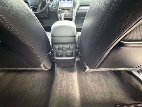 Used 2017 Ford Explorer Sport w/ Equipment Group 401A AWD/4WD image 32