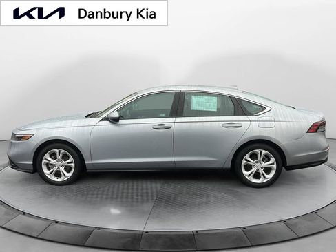 Used 2025 Honda Accord LX image 8
