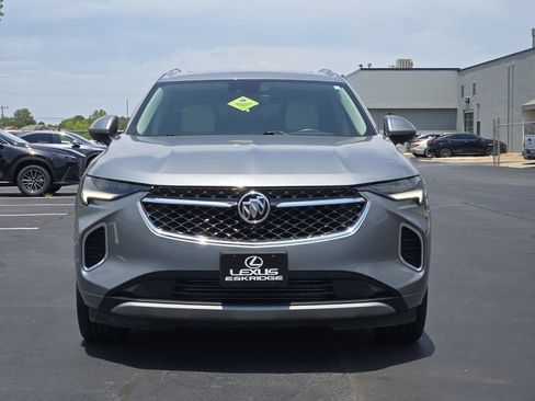 Used 2023 Buick Envision Avenir FWD image 2