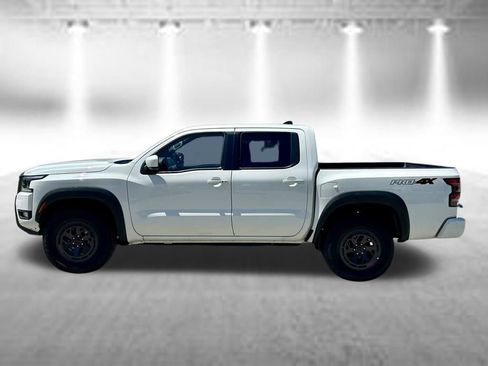 Used 2026 Nissan Frontier PRO-4X AWD/4WD image 7