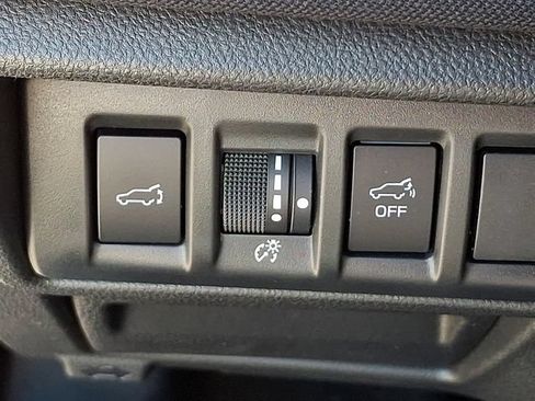 Used 2024 Subaru Outback Premium AWD/4WD image 26