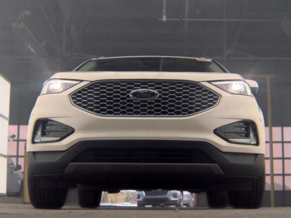 Used 2024 Ford Edge SEL w/ Convenience Package AWD/4WD image 4