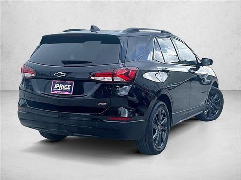 Used 2024 Chevrolet Equinox RS FWD image 2
